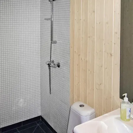 Gorgeous Home In Gala With Sauna * Гала